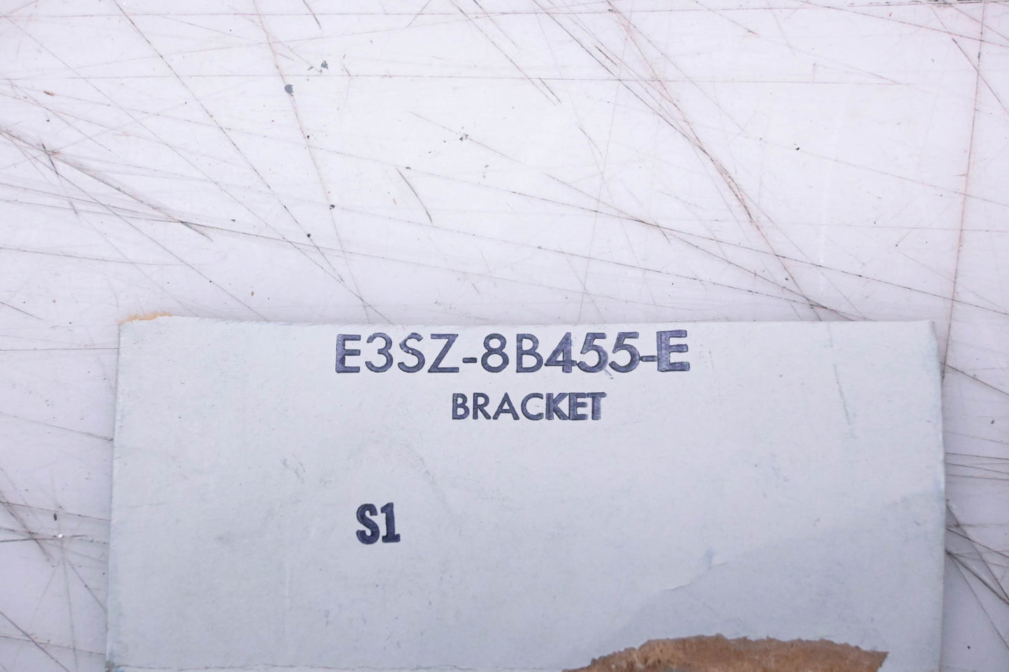 New OEM Ford E3SZ-8B455-E Grill Bracket NOS