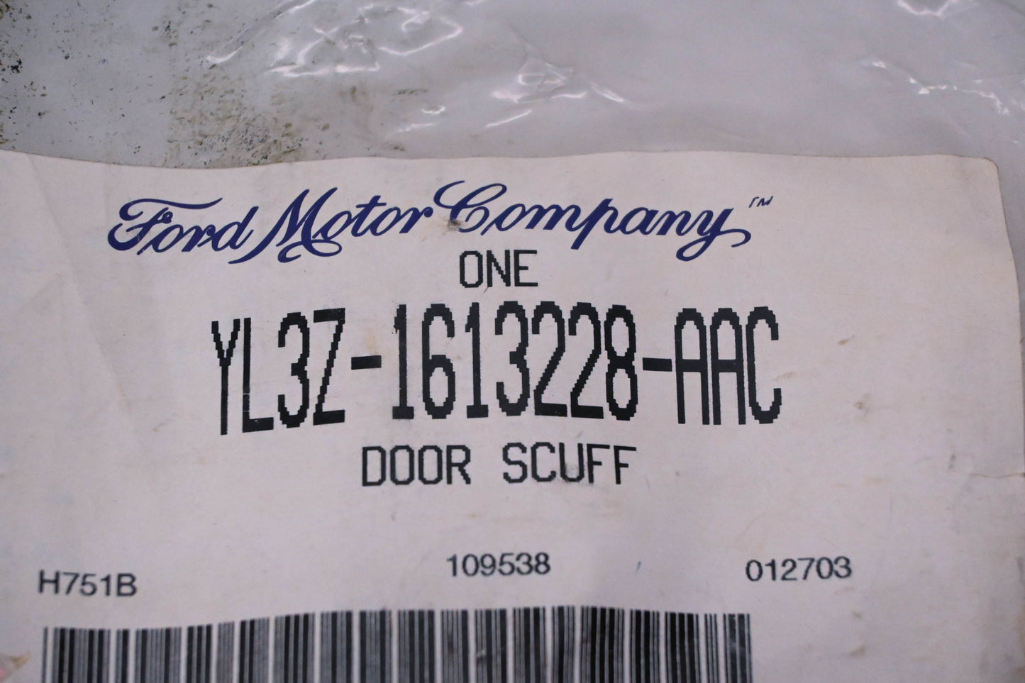 New OEM Ford YL3Z-1613228-AAC Scuff Plate NOS
