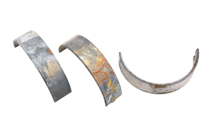 New OEM Ford D7AE-6A338-DA, D7AE6A338DA Half Bearings .010 Qty 3 NOS