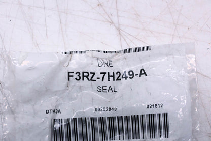 New OEM Ford F3RZ-7H249-A Screen Seal NOS