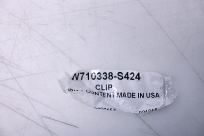 New OEM Ford W710338-S424 Trim Panel Clip NOS