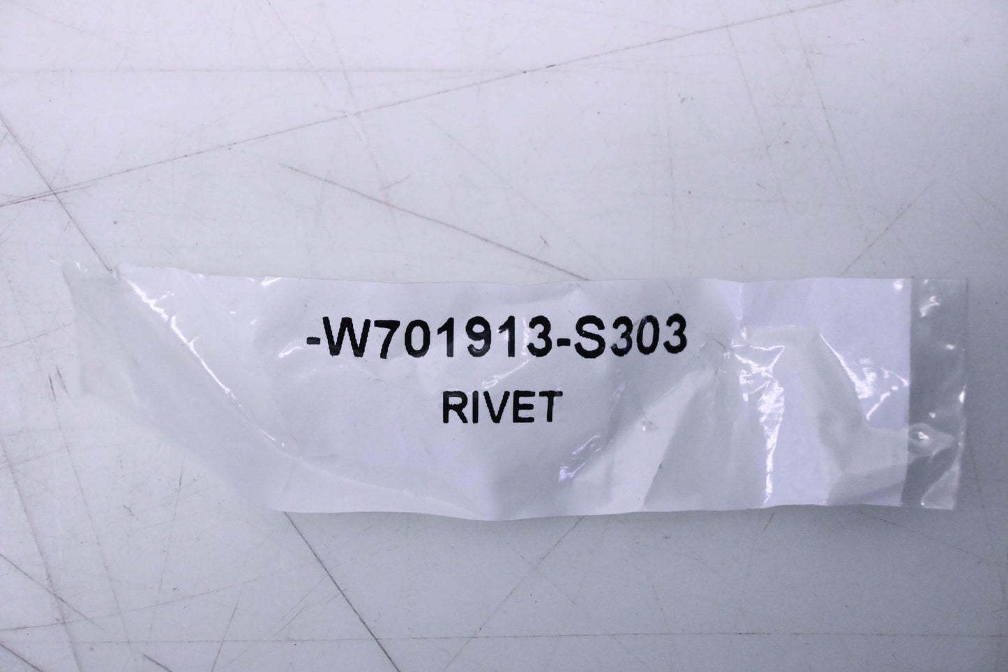 New OEM Ford W701913-S303 Isolator Rivet NOS