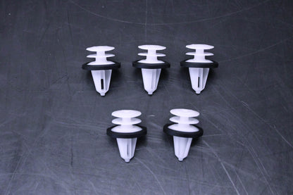 New OEM Ford W713297-S300 Door Trim Panel Clips Qty 5 NOS