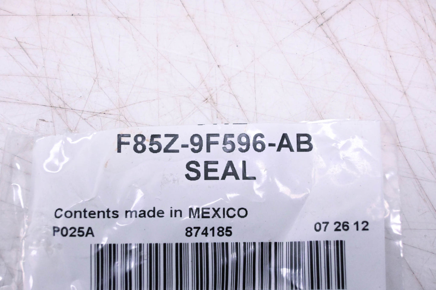New OEM Ford F85Z-9F596-AB Seal NOS