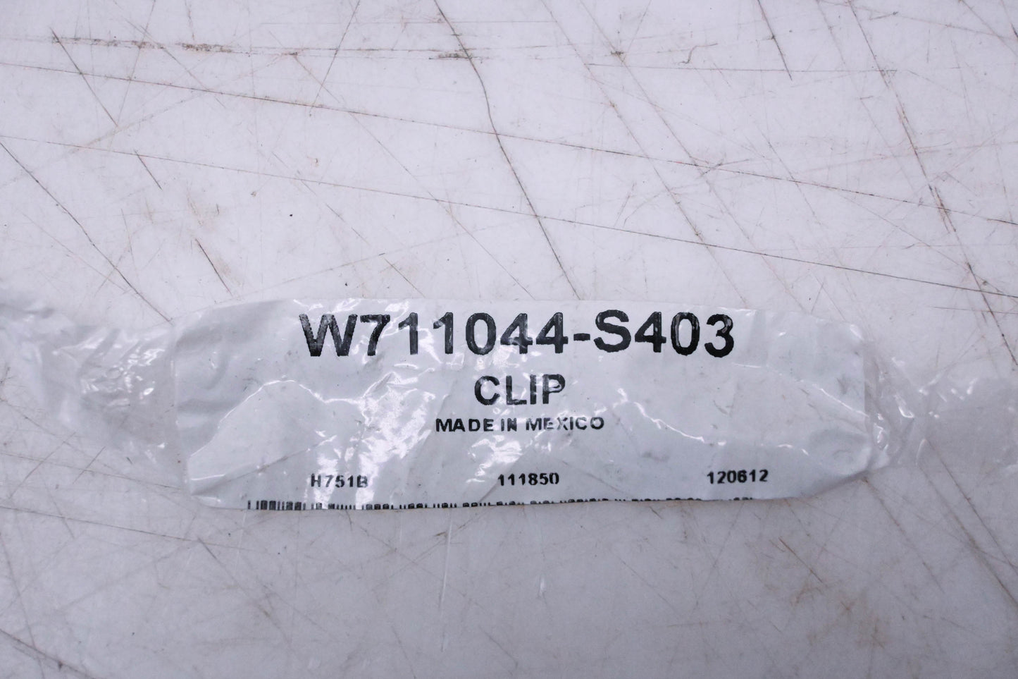 New OEM Ford W711044-S403 Windshield Pillar Trim Retainer NOS