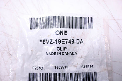New OEM Ford F5VZ-19E746-DA Clip NOS