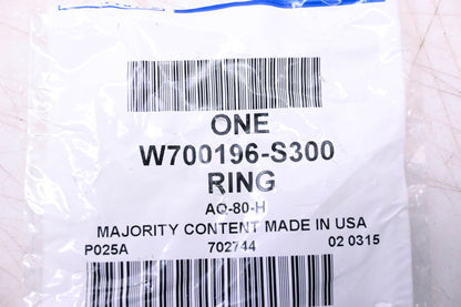 New OEM Ford W700196-S300 Wheel Bearing Retaining Ring NOS