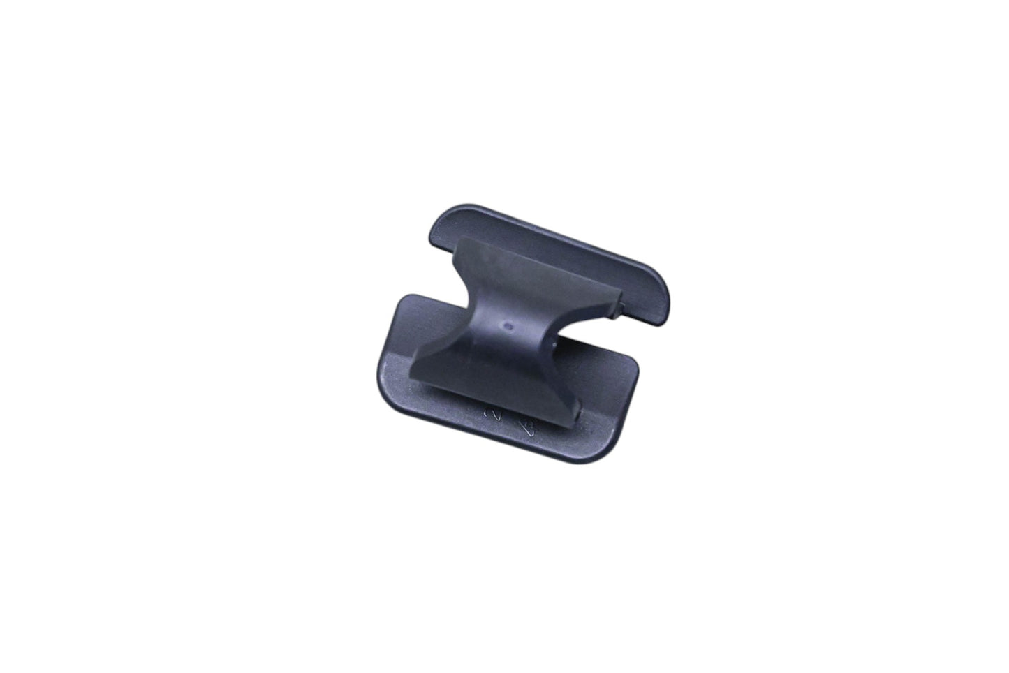 New OEM Ford W716783-S300 Hood Insulator Clip NOS