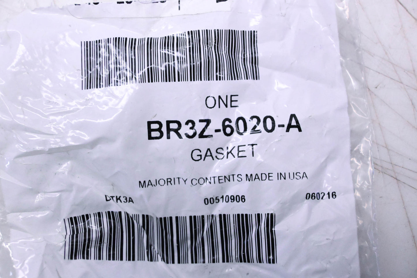 New OEM Ford BR3Z-6020-A Gasket NOS
