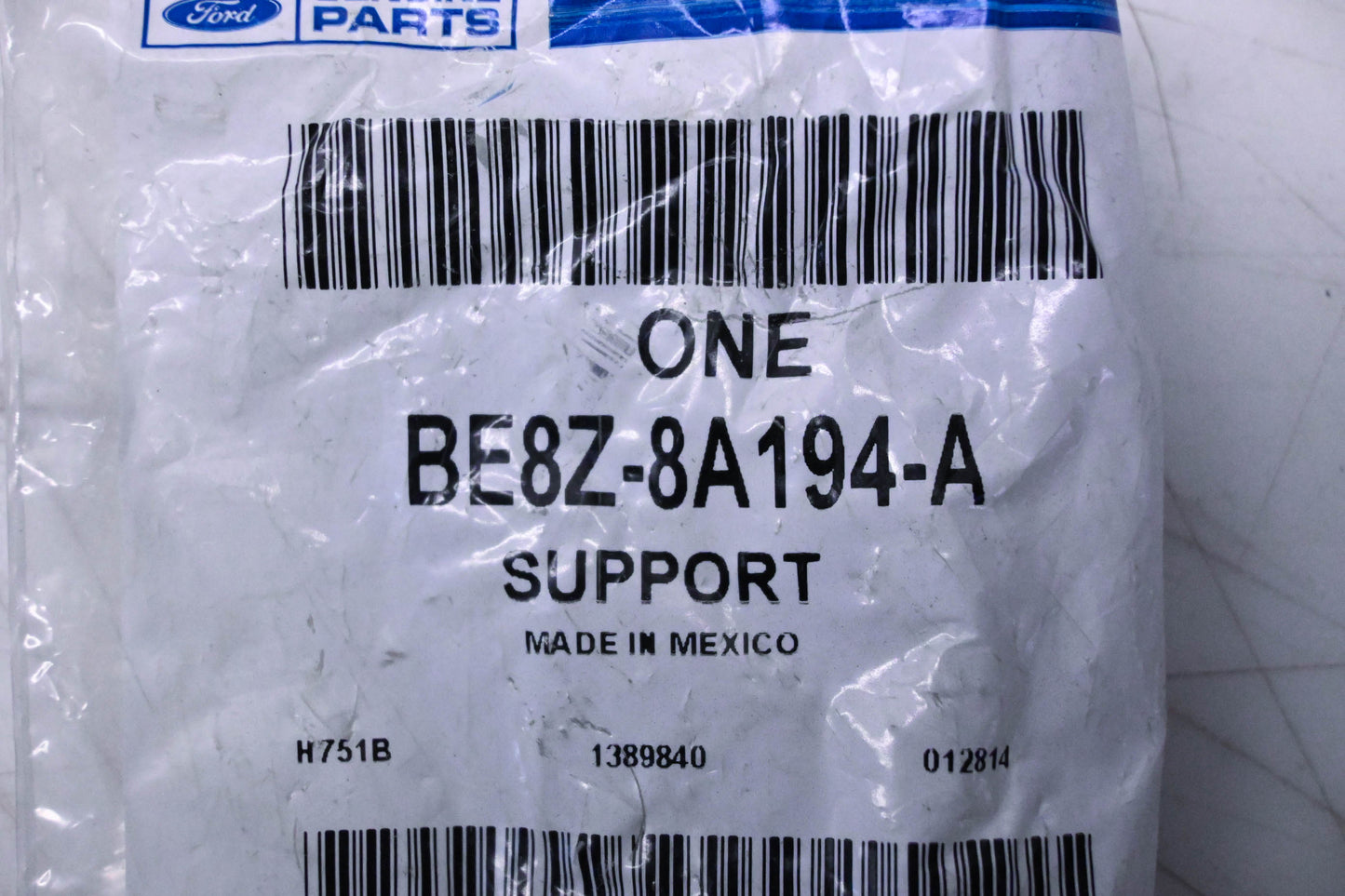 New OEM Ford BE8Z-8A194-A Upper Radiator Bracket Support NOS