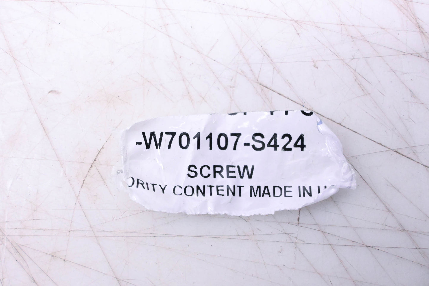 New OEM Ford W701107-S424 Retainer Screw NOS