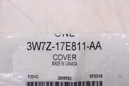 New OEM Ford 3W7Z-17E811-AA Left Side Bumper Cover NOS