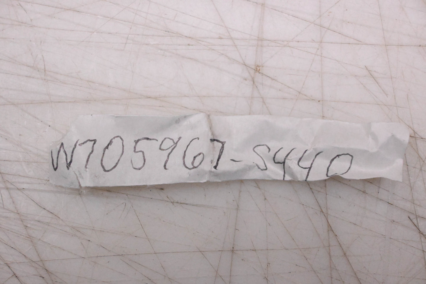 New OEM Ford W705967-S440 Axle Nut NOS