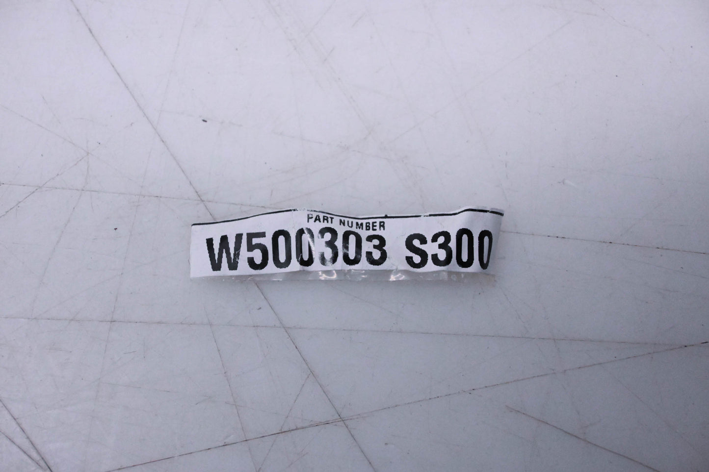 New OEM Ford W500303-S300 Bolt NOS