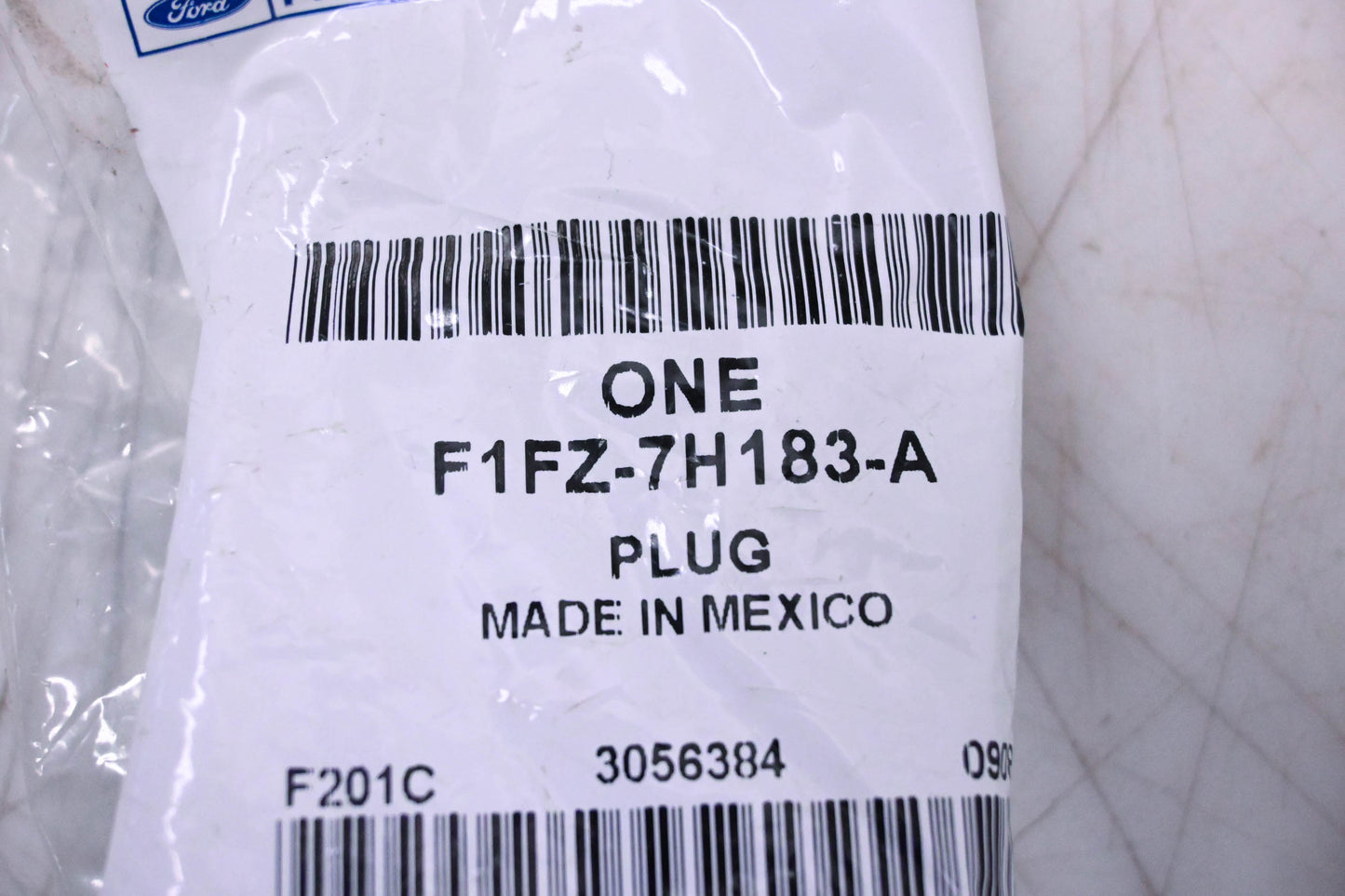 New OEM Ford F1FZ-7H183-A Plug NOS