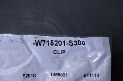 New OEM Ford W715201-S300 Exterior Rocker Moulding Clips Qty 3 NOS