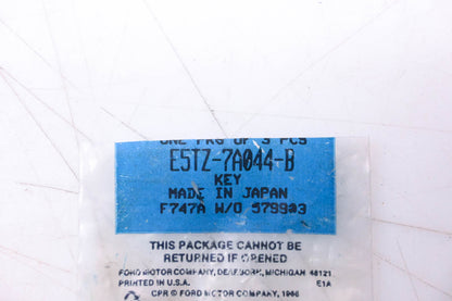 New OEM Ford E5TZ-7A044-B Key NOS