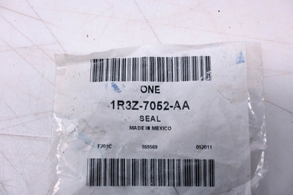New OEM Ford 1R3Z-7052-AA Manual Transmission Input Shaft Seal NOS