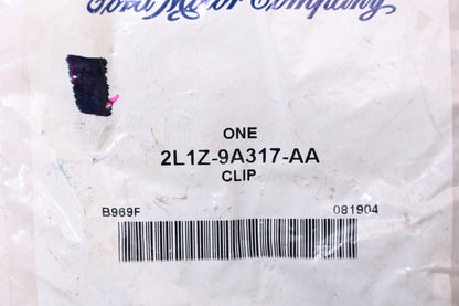 New OEM Ford 2L1Z-9A317-AA Fuel Line Clip NOS
