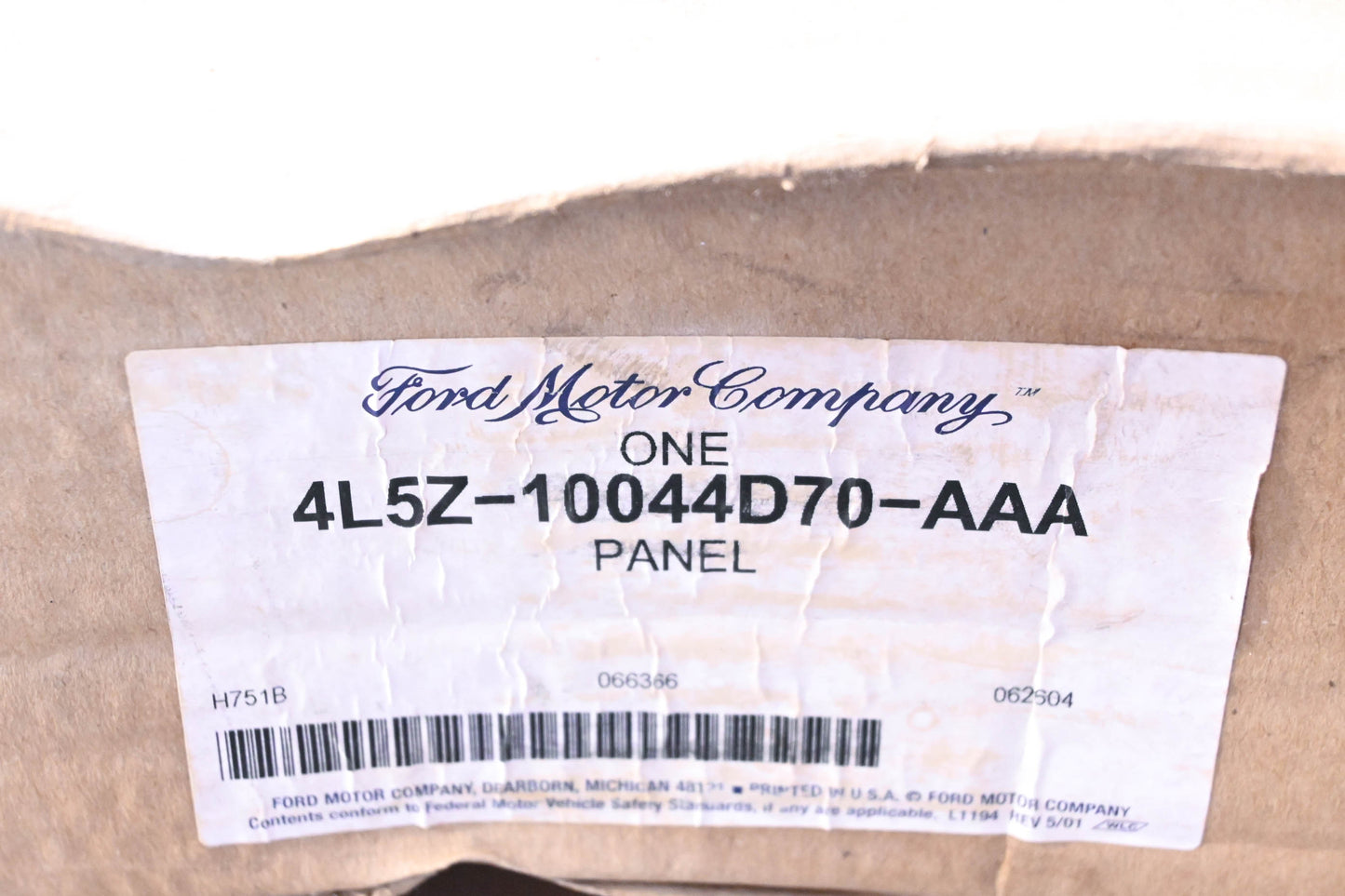 New OEM Ford 4L5Z-10044D70-AAA Instrument Cluster Bezel/ Panel NOS