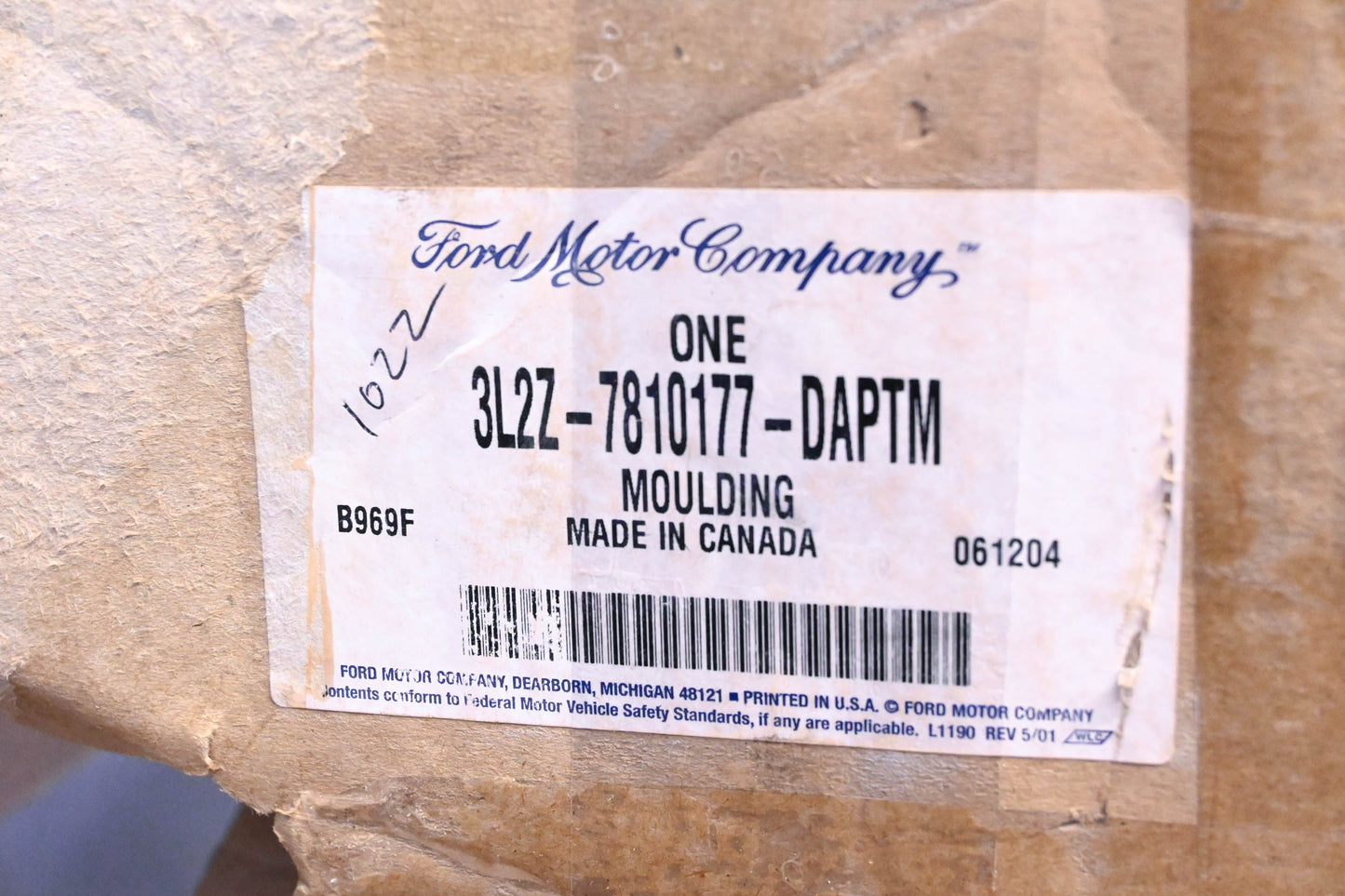 New OEM Ford 3L2Z-7810177-DAPTM Exterior Rocker Panel Moulding Kit NOS