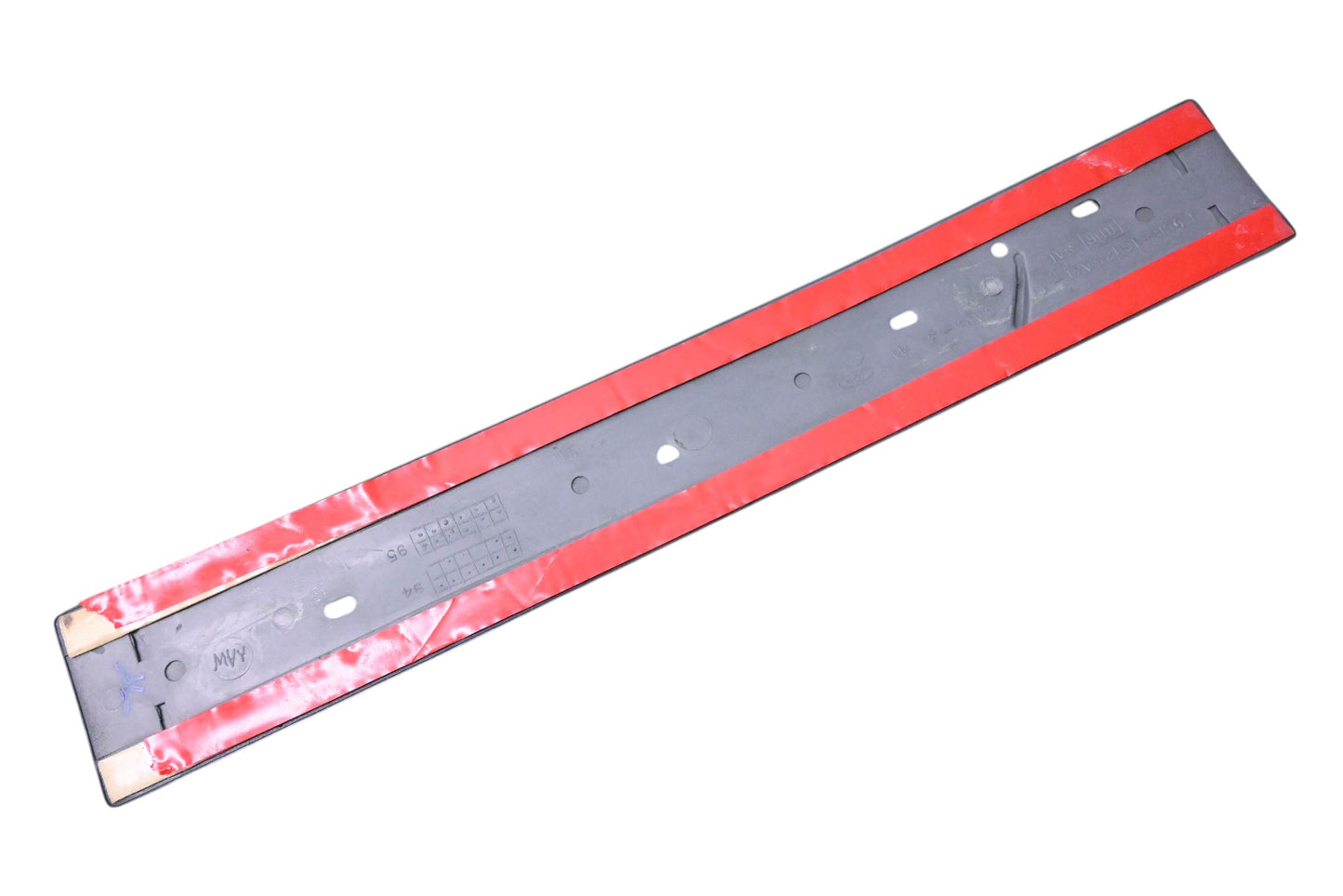 New OEM Ford XF2Z-16425A31-APTM Exterior Trim Moulding NOS