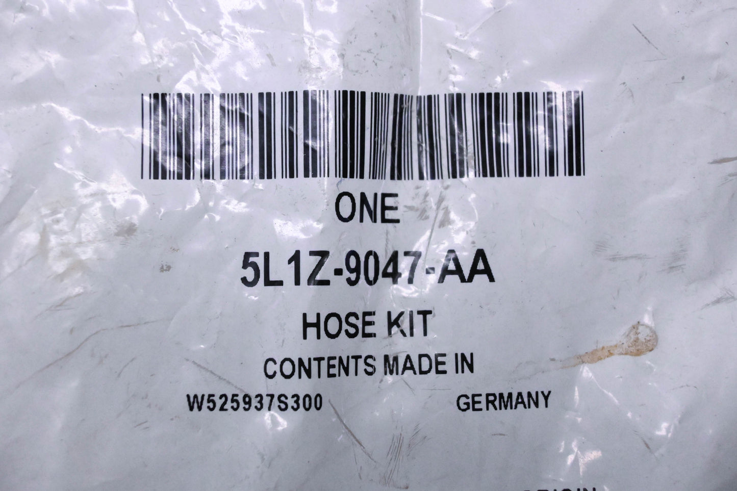 New OEM Ford 5L1Z-9047-AA Filler Pipe Assembly Kit NOS