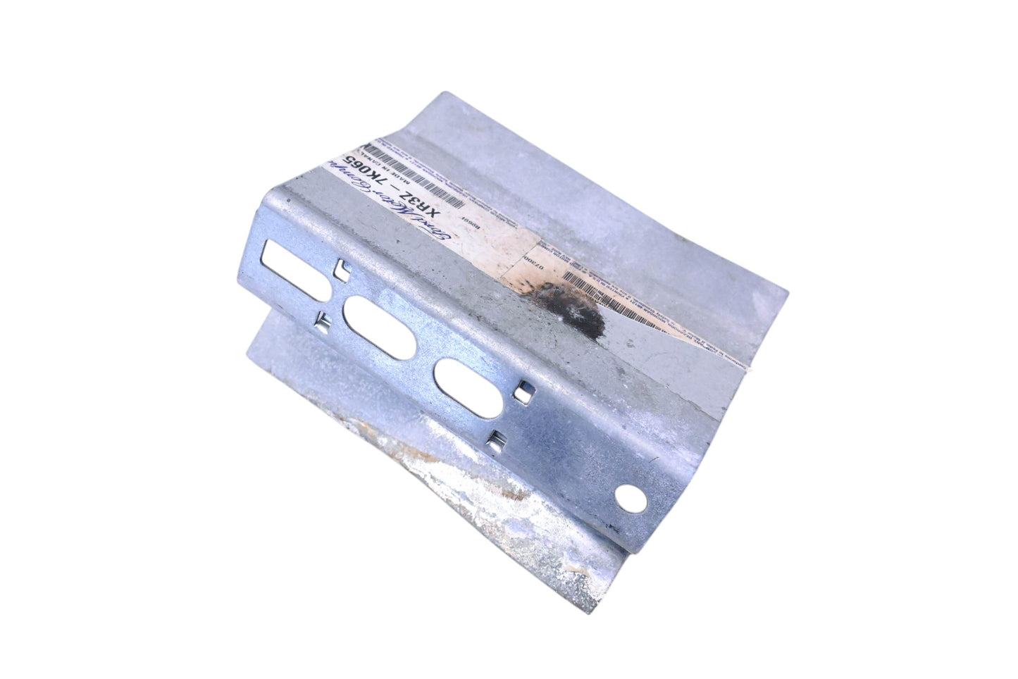 New OEM Ford XR3Z-7K065-AC Crossmember Bracket NOS