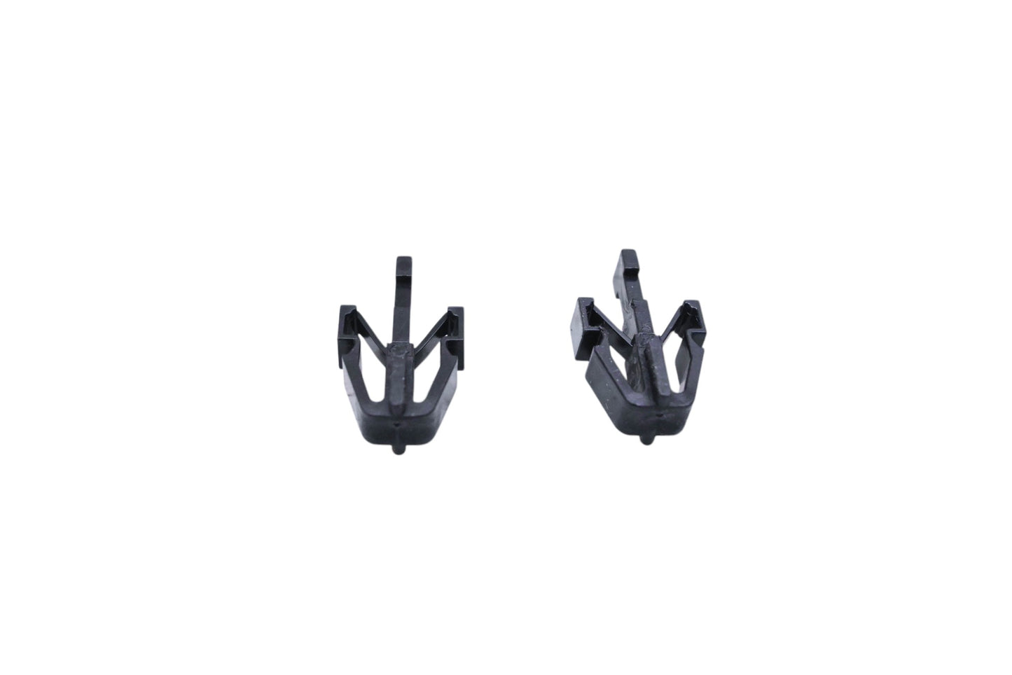 New OEM Ford BF67-50715 Clips Qty 2 NOS