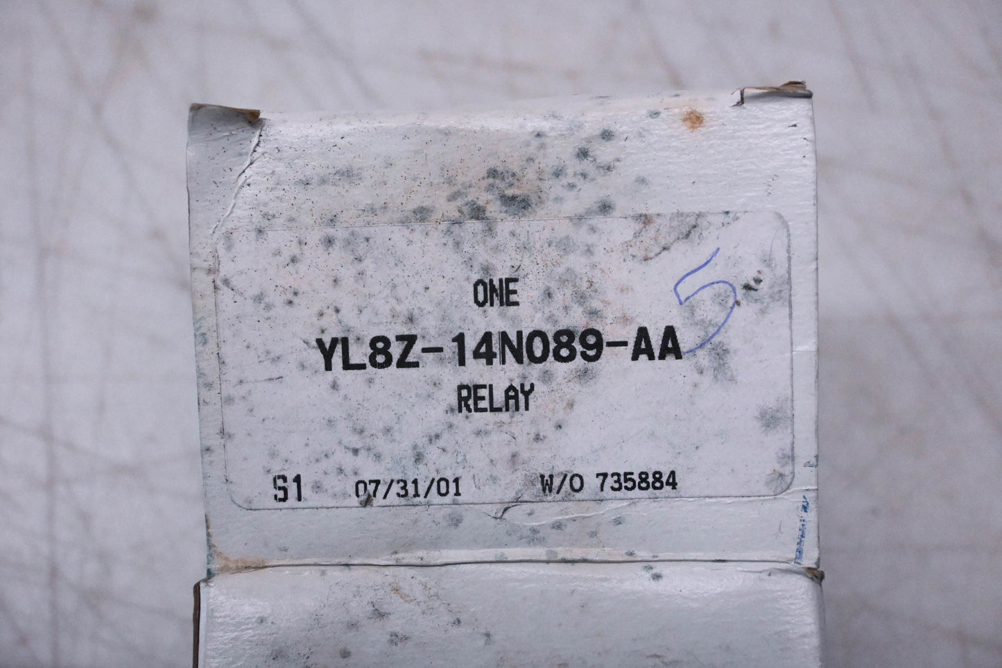 New OEM Ford YL8Z-14N089-AA Relay Mounting Bracket NOS