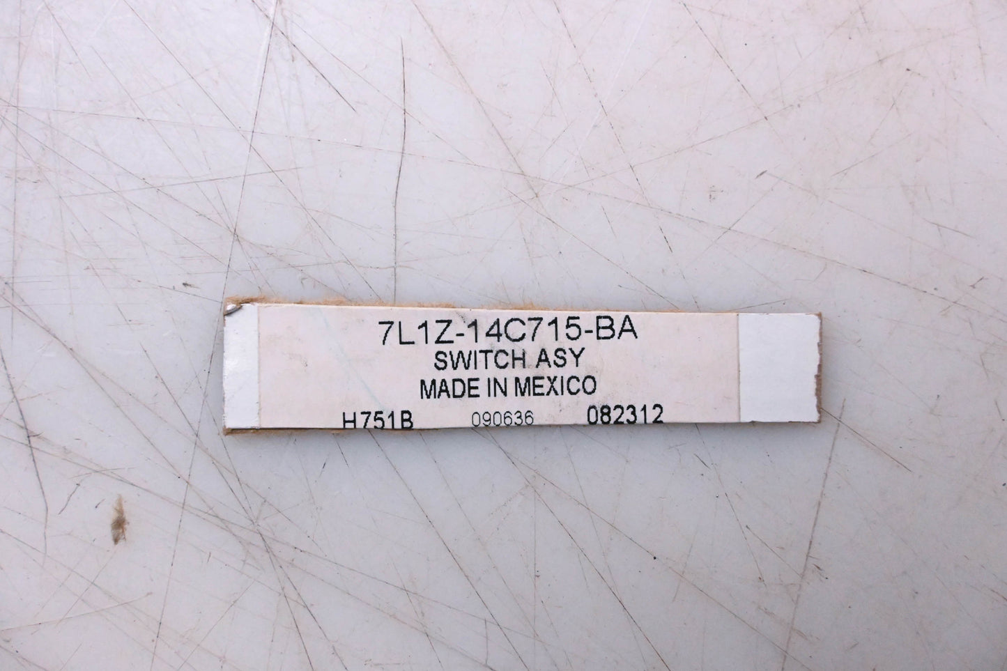 New OEM Ford 7L1Z-14C715-BA Switch Assembly NOS