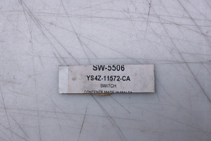 New OEM Motorcraft SW-5506, YS4Z-11572-CA Ignition Starter Switch Assembly NOS