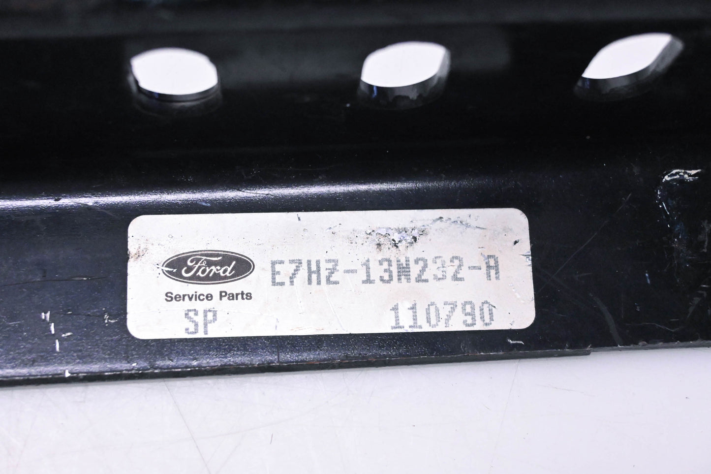 New OEM Ford E7HZ-13N232-A Mounting Bracket NOS
