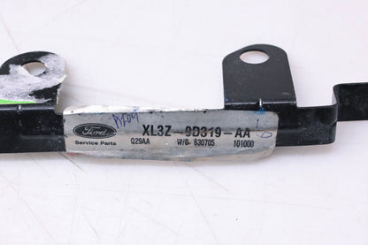 New OEM Ford XL3Z-9D319-AA Bracket NOS