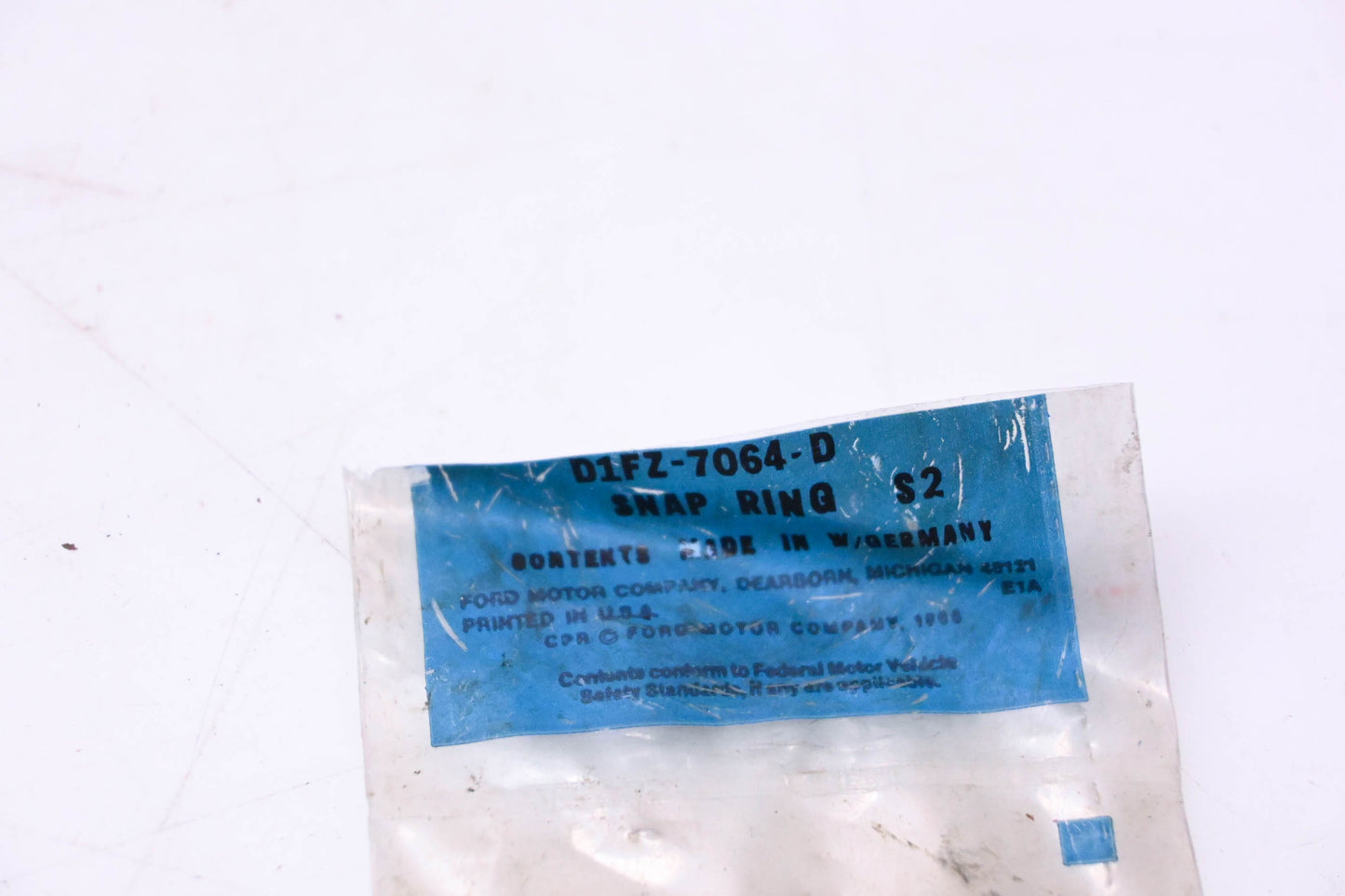 New OEM Ford D1FZ-7064-D Snap Ring NOS
