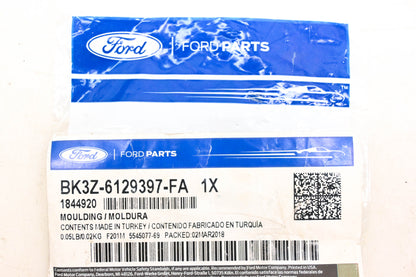 New OEM Ford BK3Z-6129397-FA, 1844920 Side Panel Corner Moulding NOS