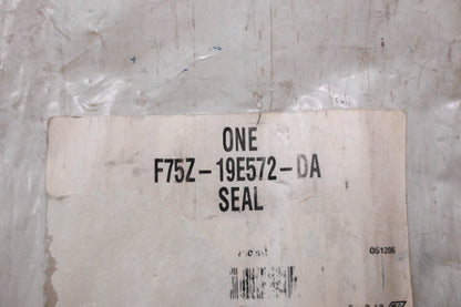 New OEM Ford F75Z-19E572-DA Condenser Seal Assembly NOS