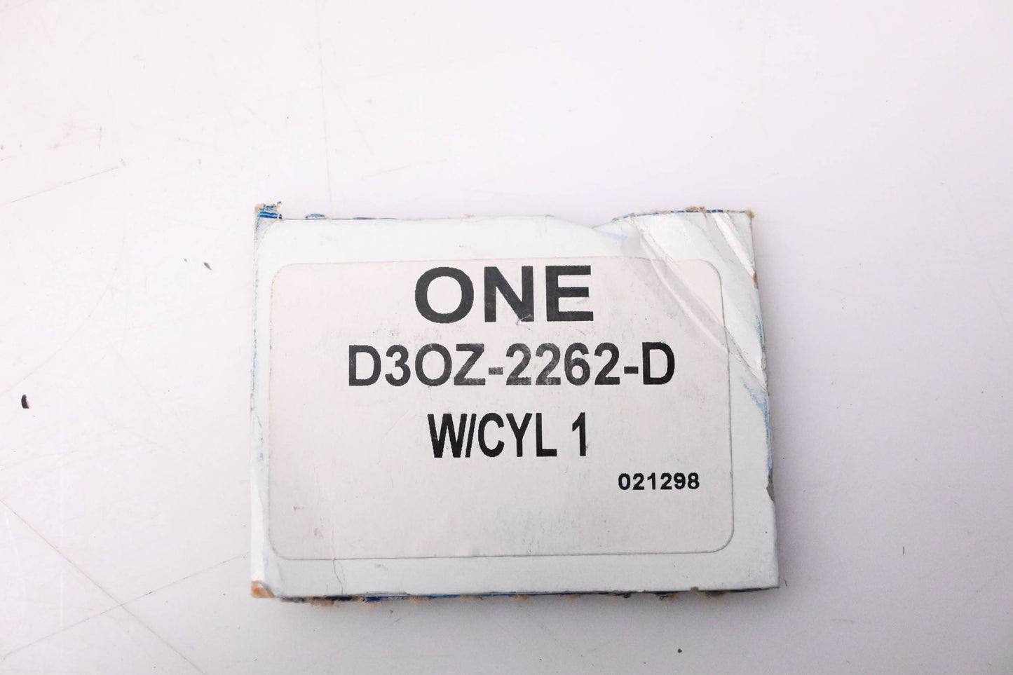 New OEM Ford D3OZ-2262-D Drum Brake Wheel Cylinder Assembly NOS