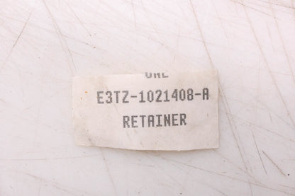 New OEM Ford E3TZ-1021408-A Glass Panel Retainer NOS
