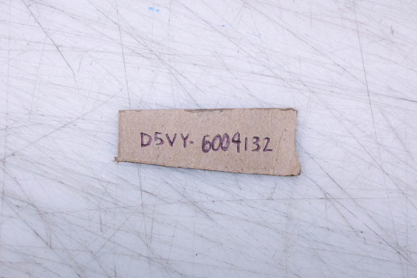 New OEM Ford D5VY-6004132 Sun Visor Clip NOS