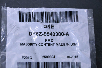 New OEM Ford DP5Z-9940380-A Pad NOS