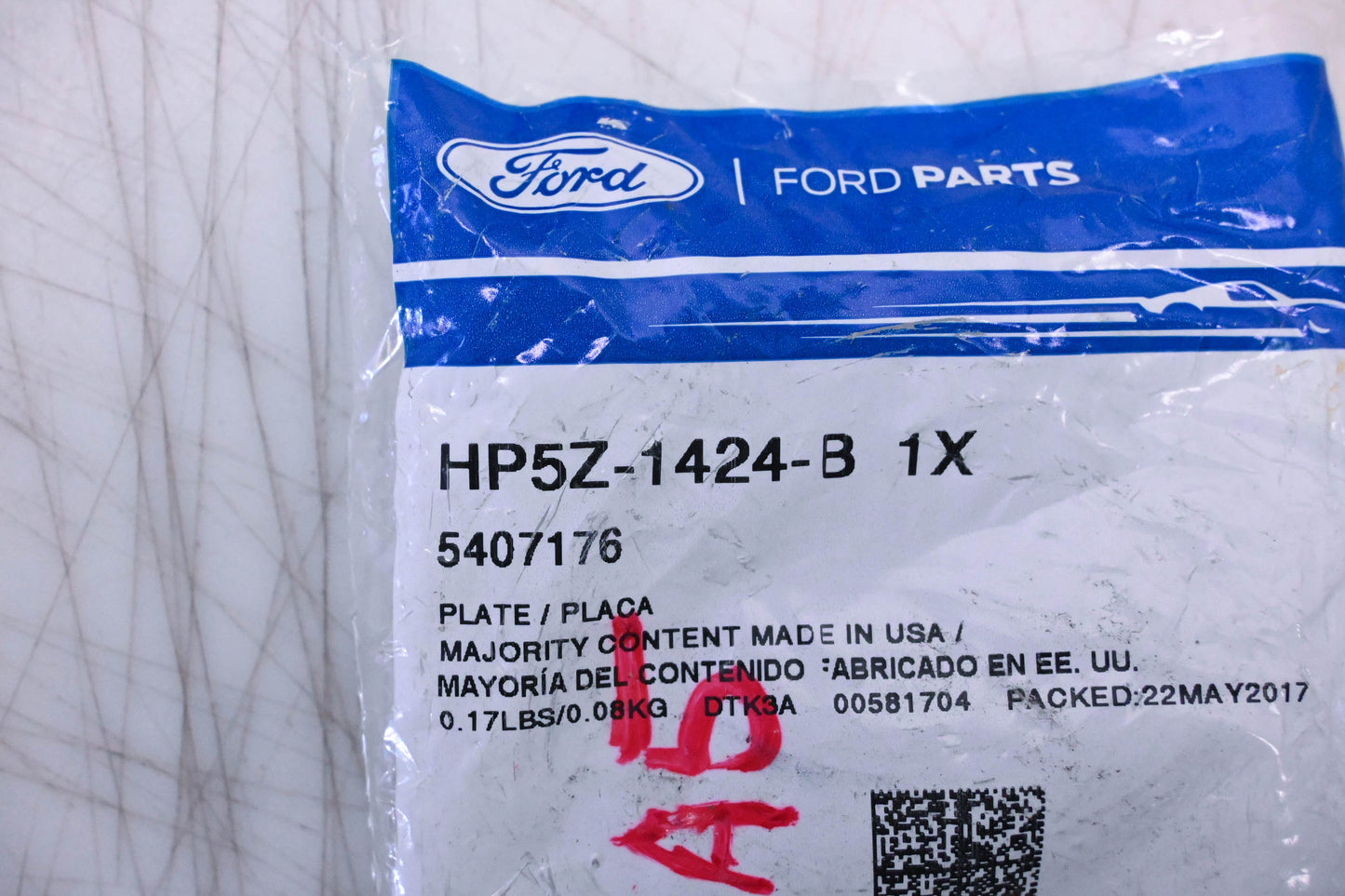 New OEM Ford HP5Z-1424-B, 5407176 Mounting Plate NOS
