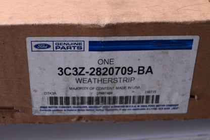 New OEM Ford 3C3Z-2820709-BA On Body Weatherstrip Assembly NOS