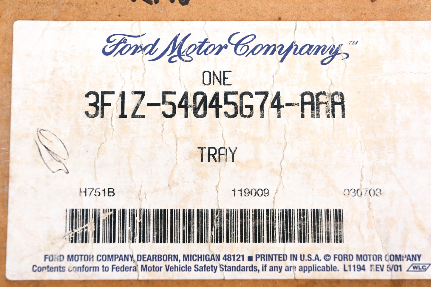 New OEM Ford 3F1Z-54045G74-AAA Console Tray NOS