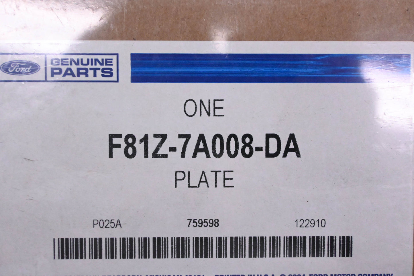 New OEM Ford F81Z-7A008-DA Plate NOS