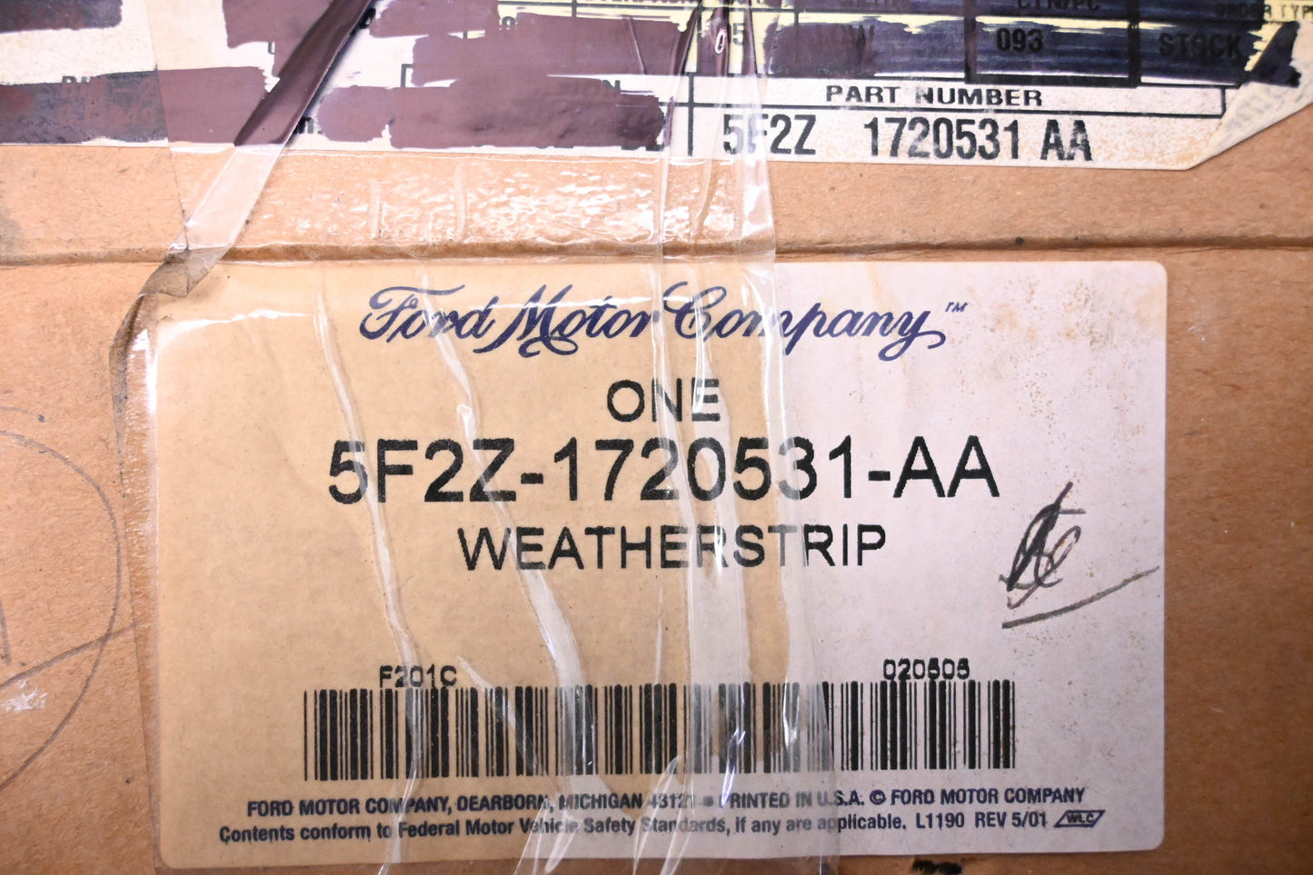 New OEM Ford 5F2Z-1720531-AA Door Weatherstrip Assembly NOS