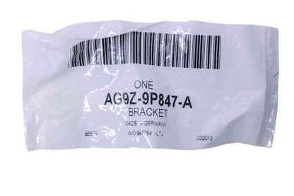 New OEM Ford AG9Z-9P847-A Fuel Injector Clips Qty 2 NOS