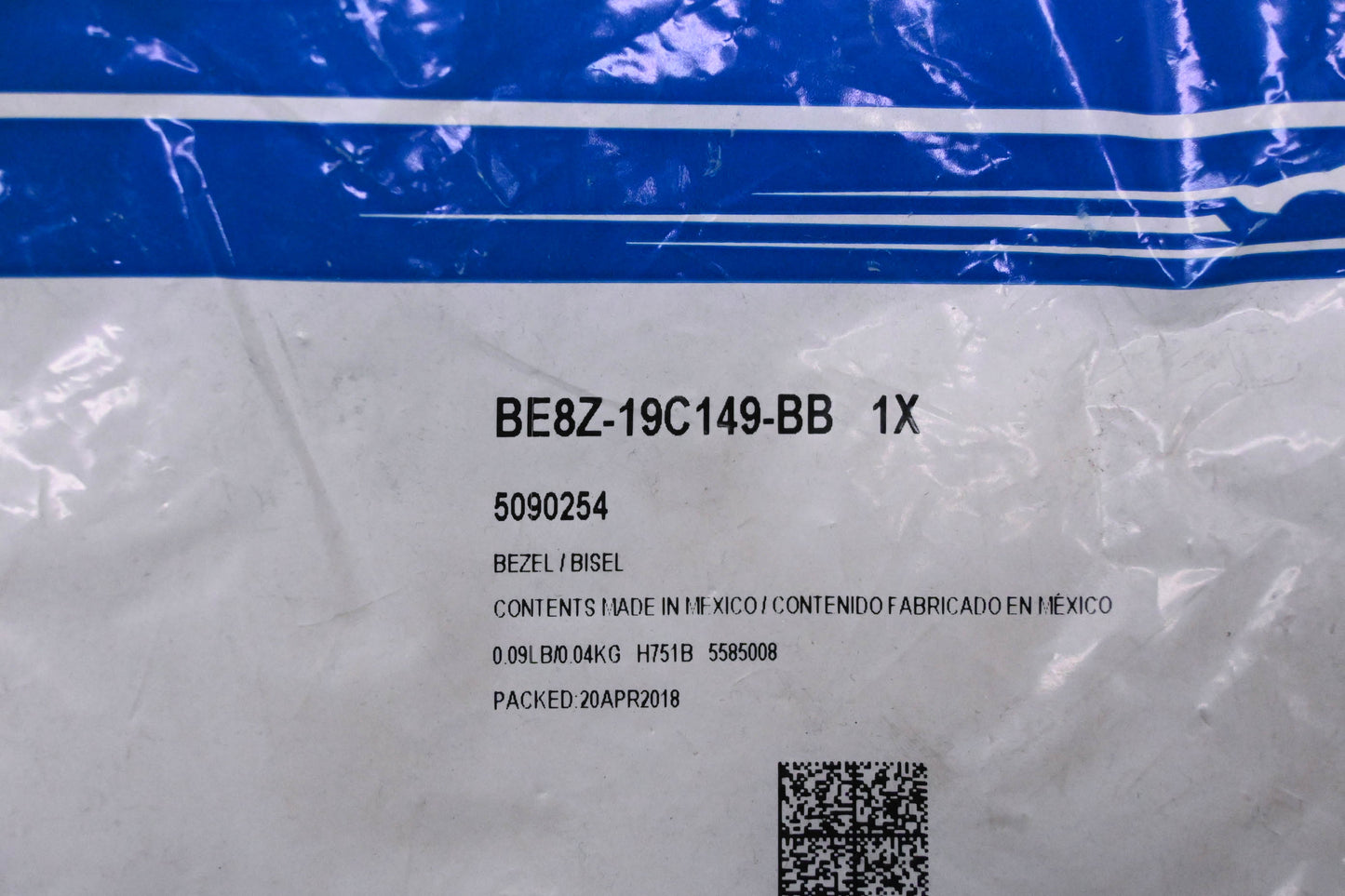 New OEM Ford BE8Z-19C149-BB, 5090254 Bezel NOS