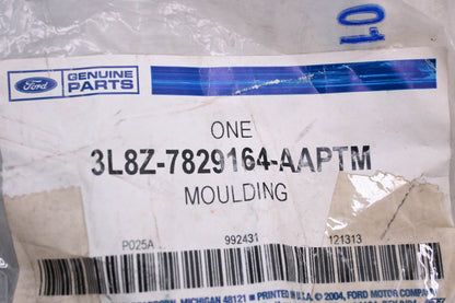 New OEM Ford 3L8Z-7829164-AAPTM Wheel Arch Moulding NOS