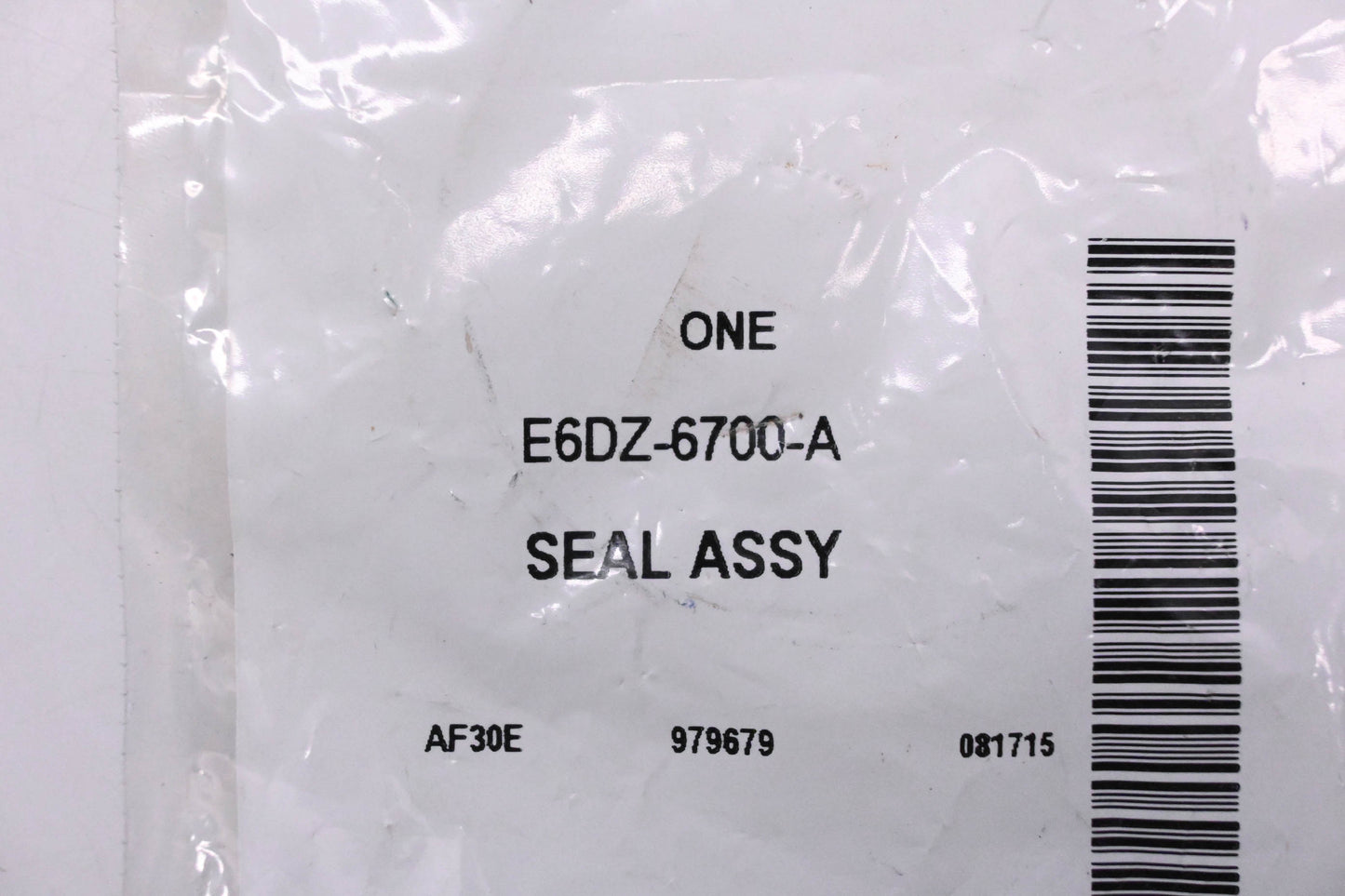 New OEM Ford E6DZ-6700-A Crankshaft Oil Seal NOS